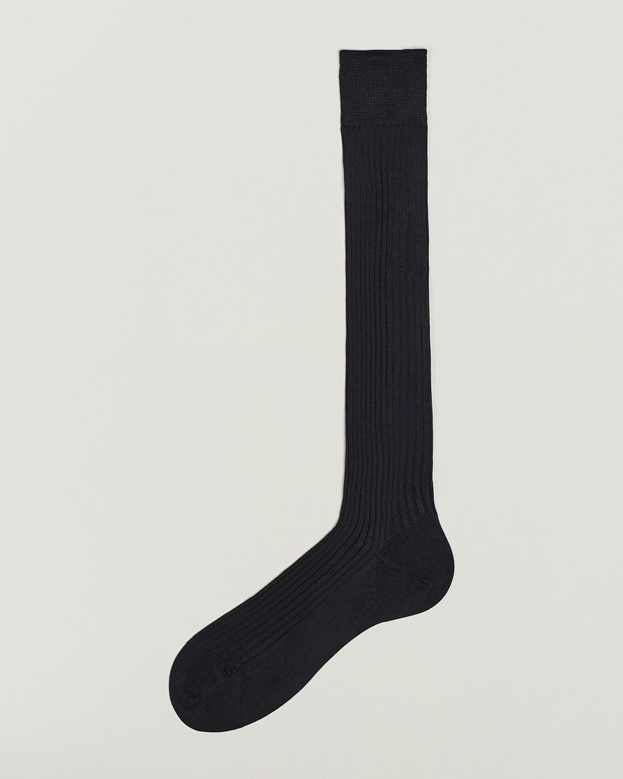 Pantherella Baffin Silk Long Sock Black – Black