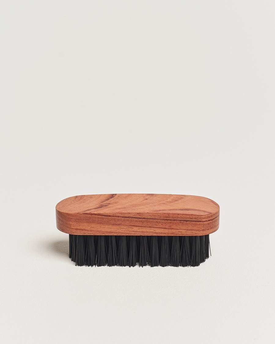 Saphir Medaille d'Or Suede Brush Brass Black – Black