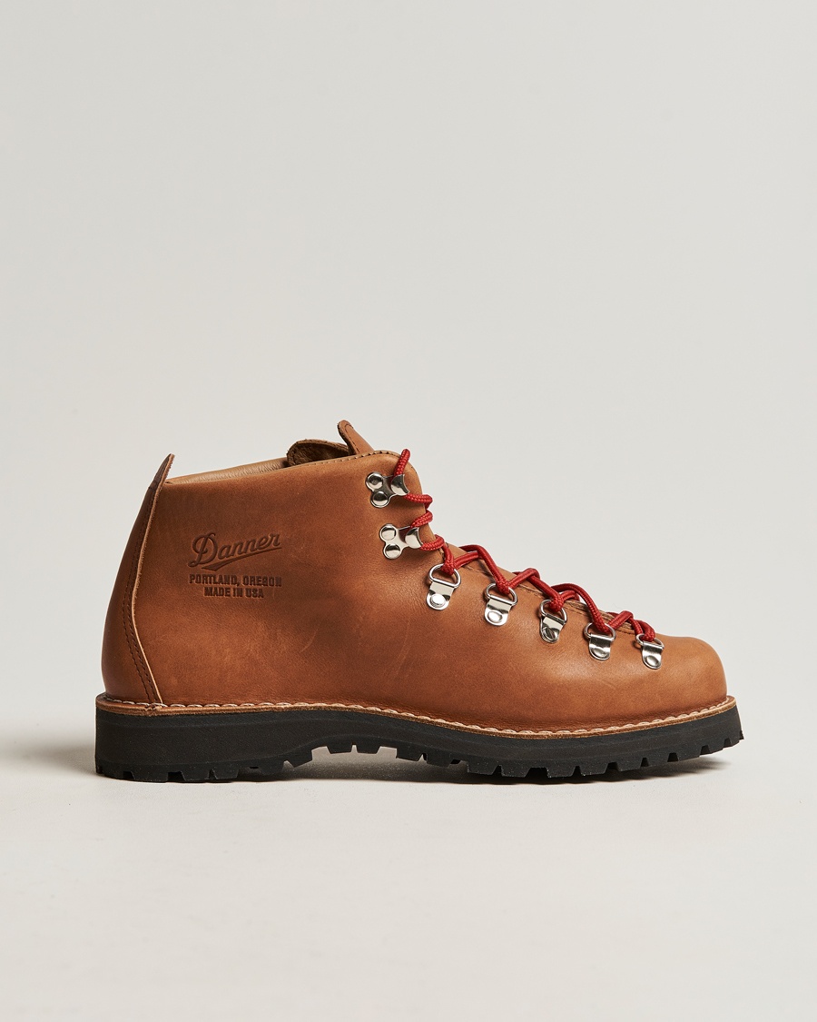 Danner Mountain Light GORE-TEX Boot Cascade Clovis – Brown
