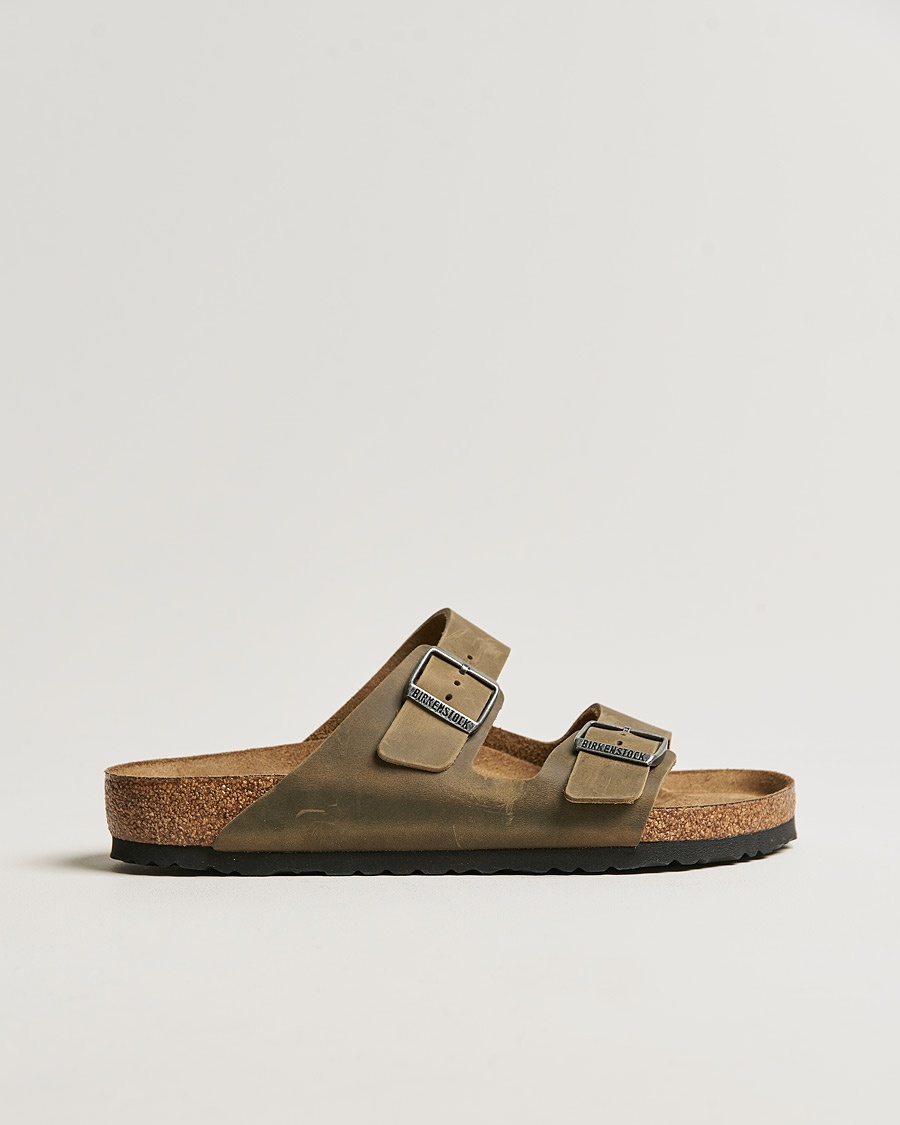 Men | Sandals & Slides | BIRKENSTOCK | Arizona Soft Footbed Faded Khaki Oiled Leather