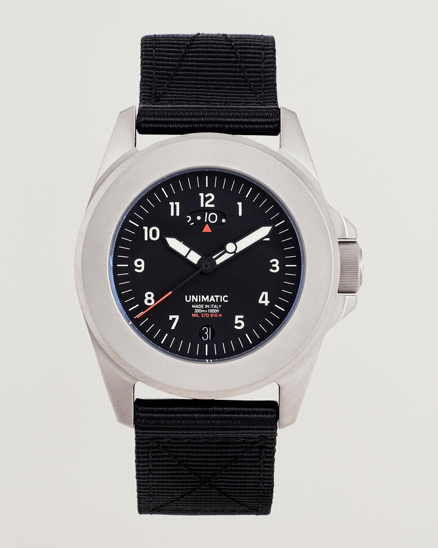 Men | Old product images | UNIMATIC | UT4 GMT Toolwatch Black