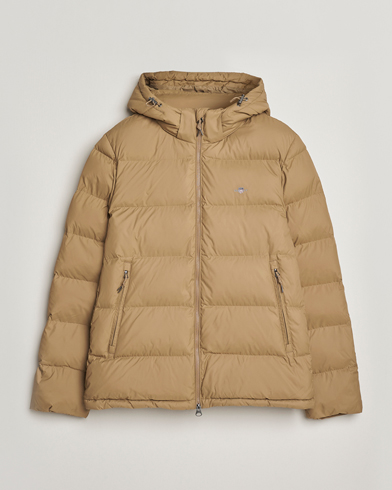 Lyle & Scott Borg Collor Puffer Jacket Camel Bronze at CareOfCarl.com