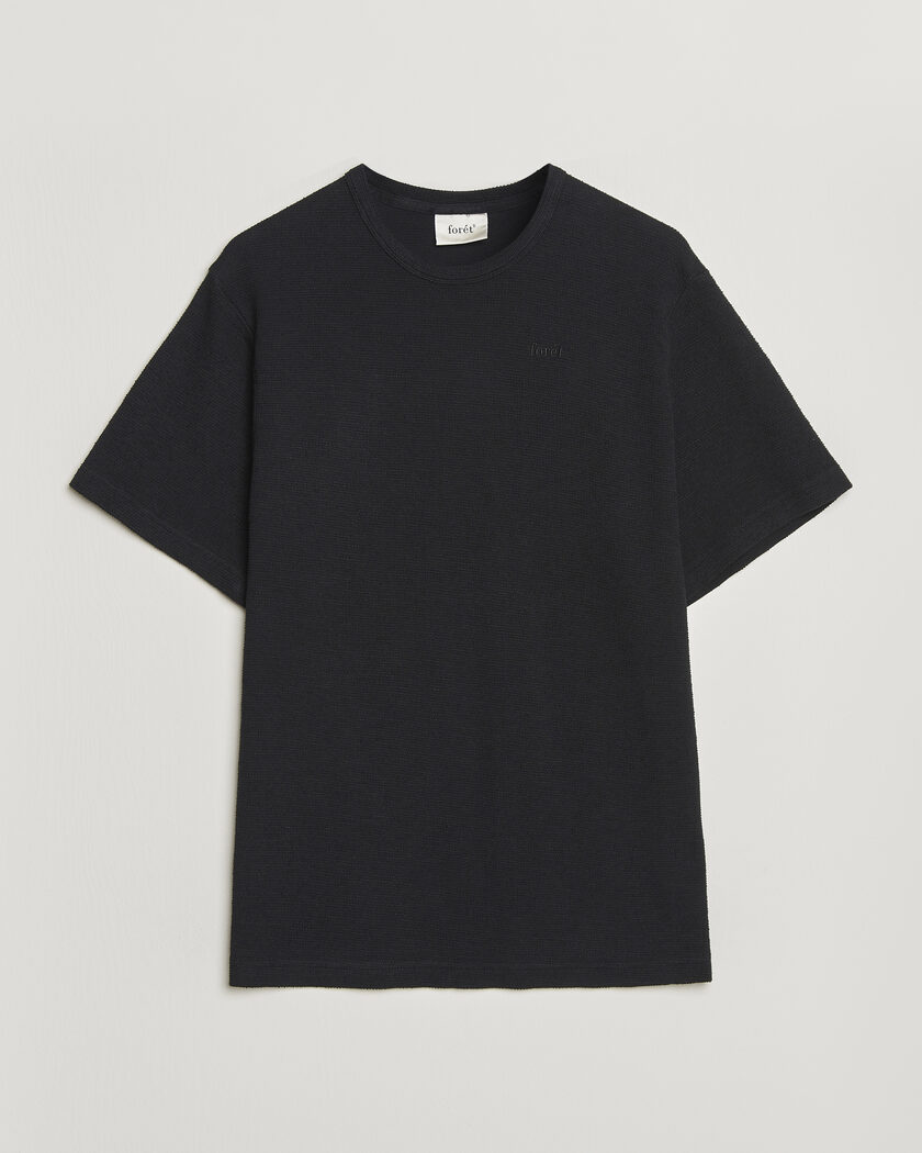 Forét Fir Structured T-Shirt Black – Black