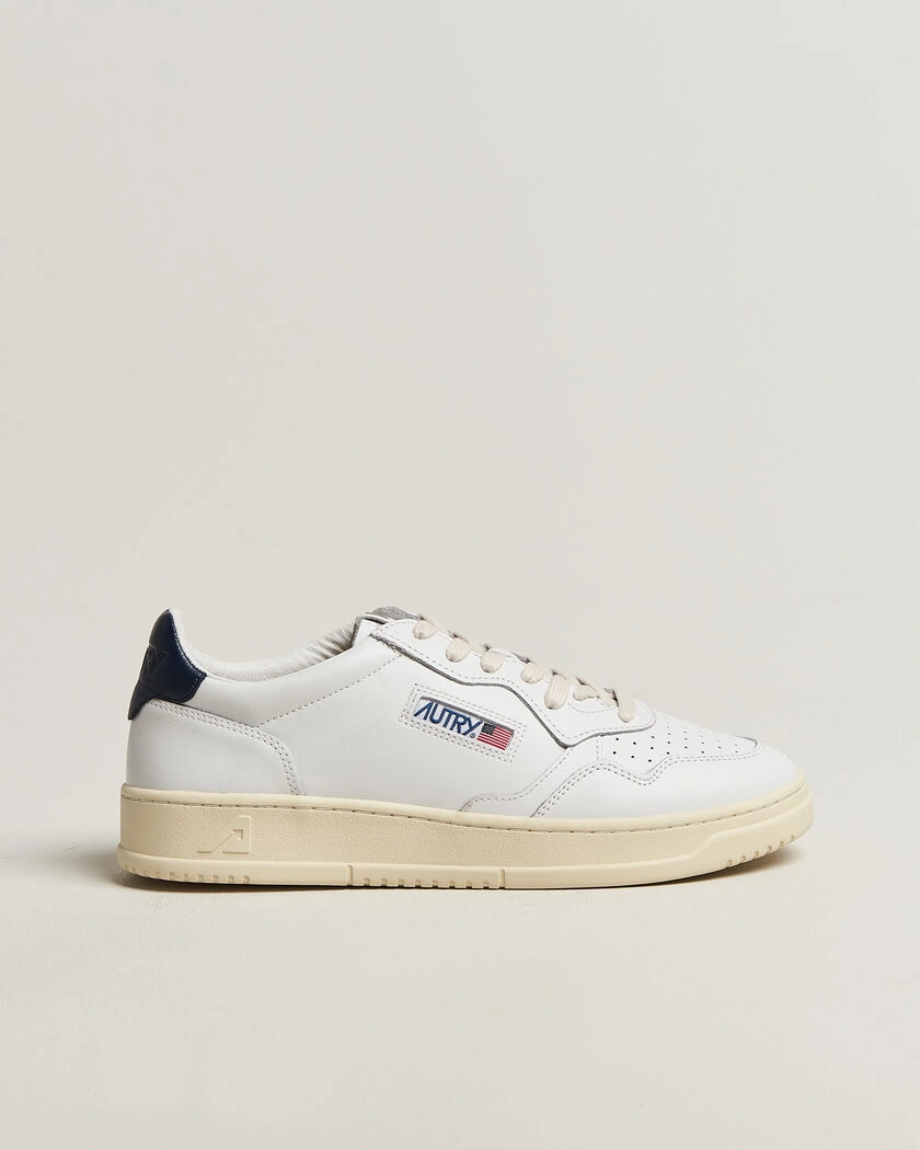 Autry Medalist Low Sneaker White/Space – White
