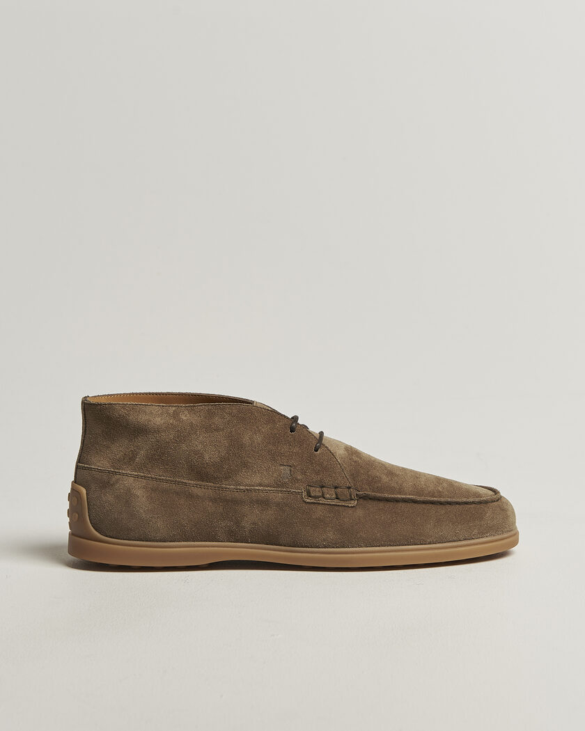 Drake's Crosby Moc-Toe Suede Chukka Boots Dark Brown at CareOfCarl.com