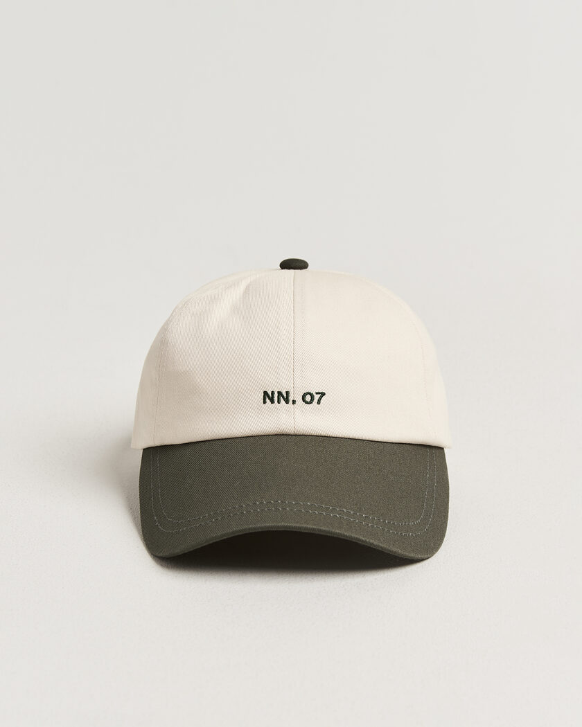 NN07 Logo Cap Dark Army – Green
