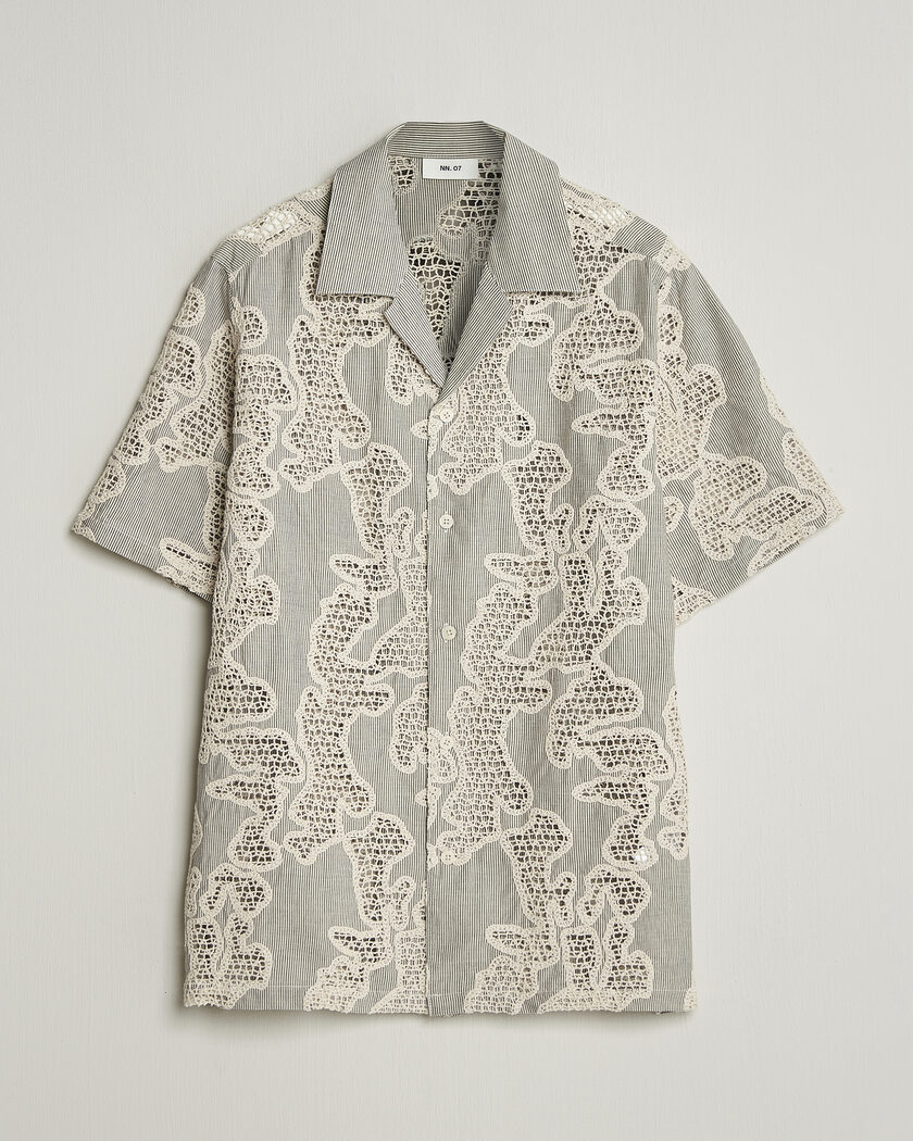 NN07 Ben Lyocell Fil-Coupé Embroidery Anglaise Shirt Sage Green at