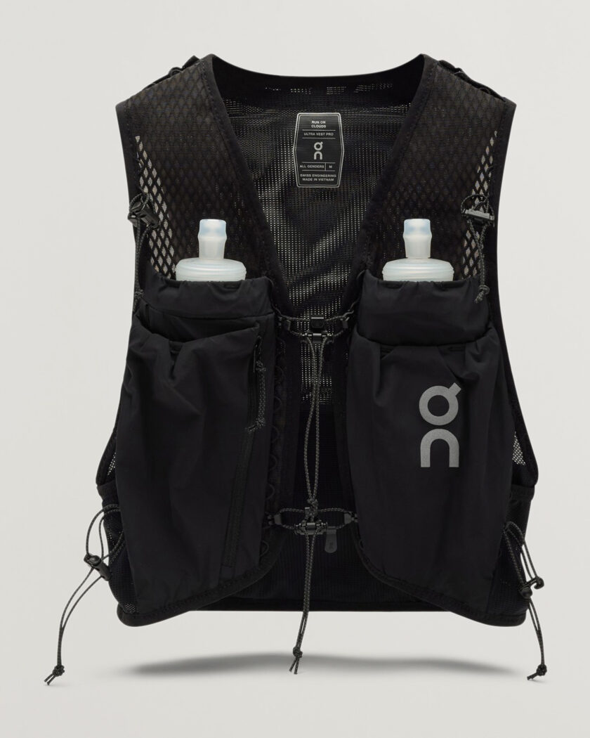 On Ultra Vest Pro 10L Black – Black
