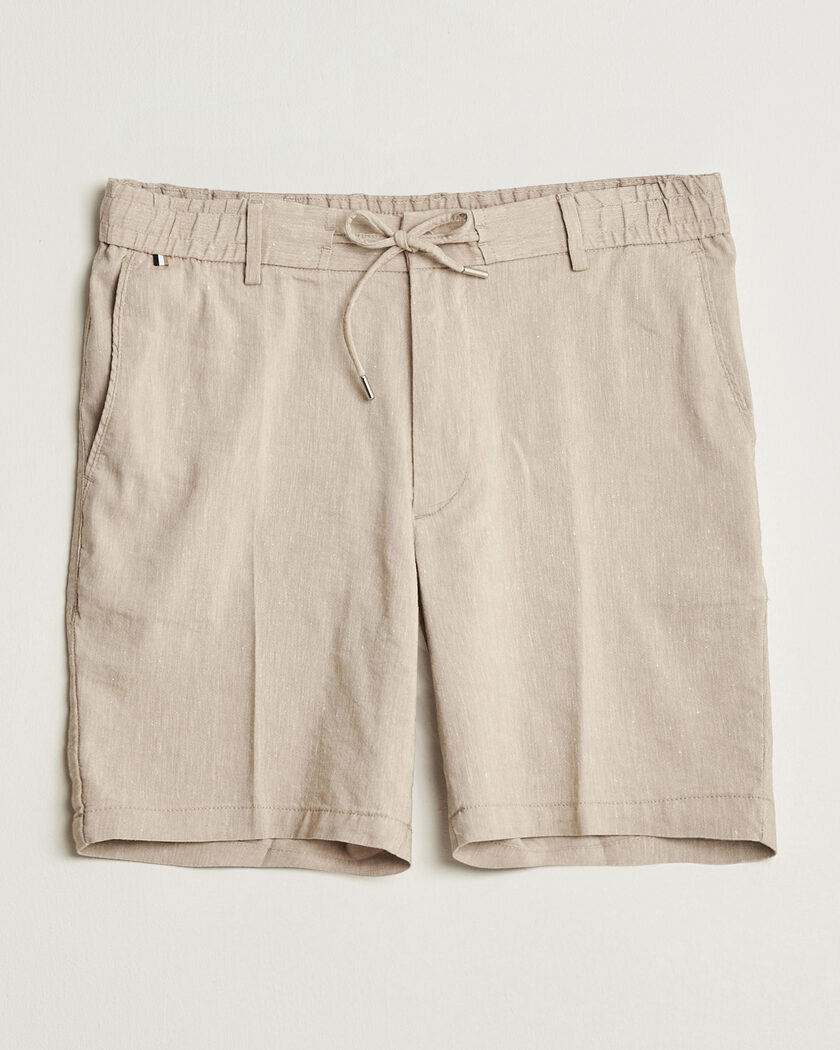 Auralee Finx Linen Easy Shorts Ecru at CareOfCarl.com