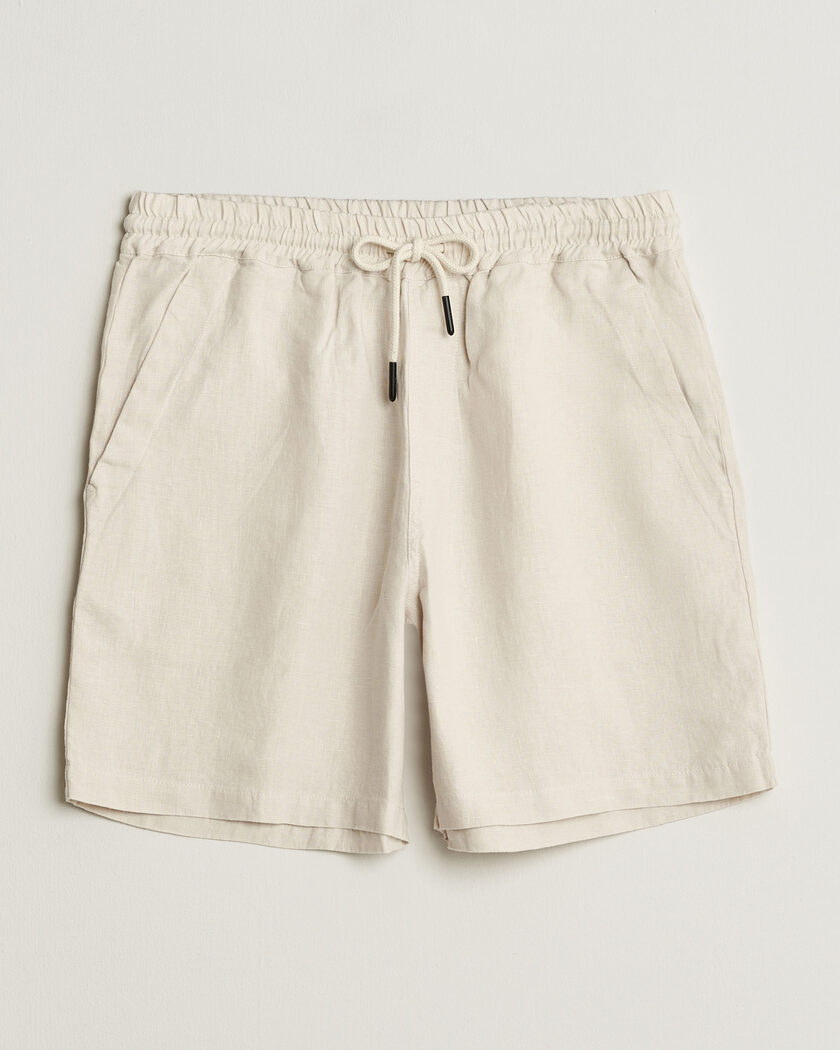 Auralee Finx Linen Easy Shorts Ecru at CareOfCarl.com