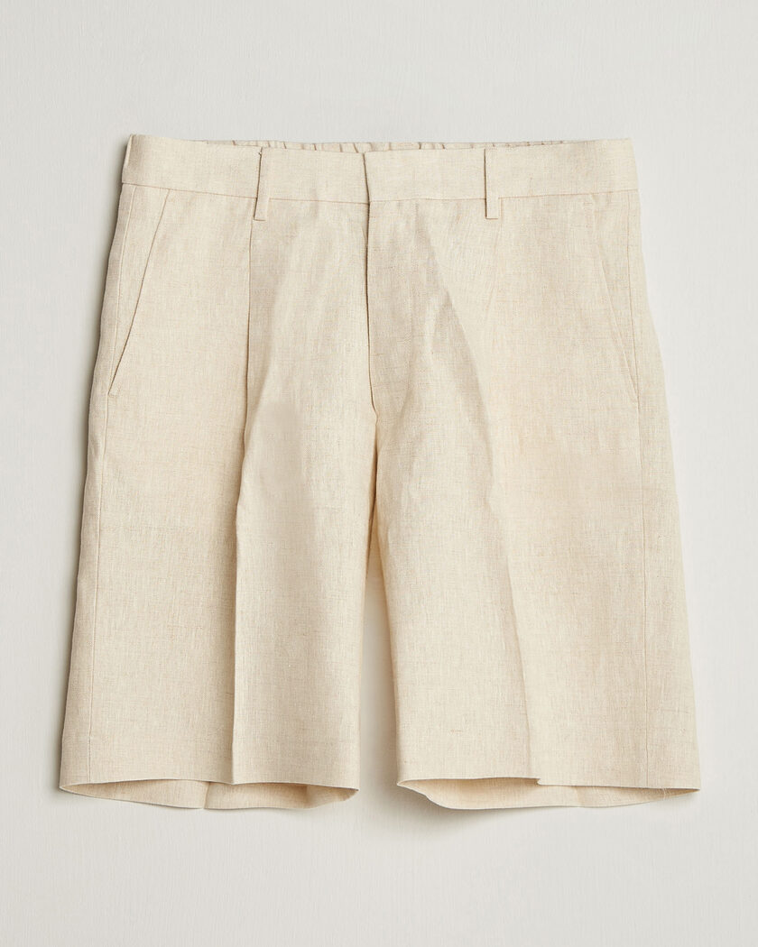 Auralee Finx Linen Easy Shorts Ecru at CareOfCarl.com