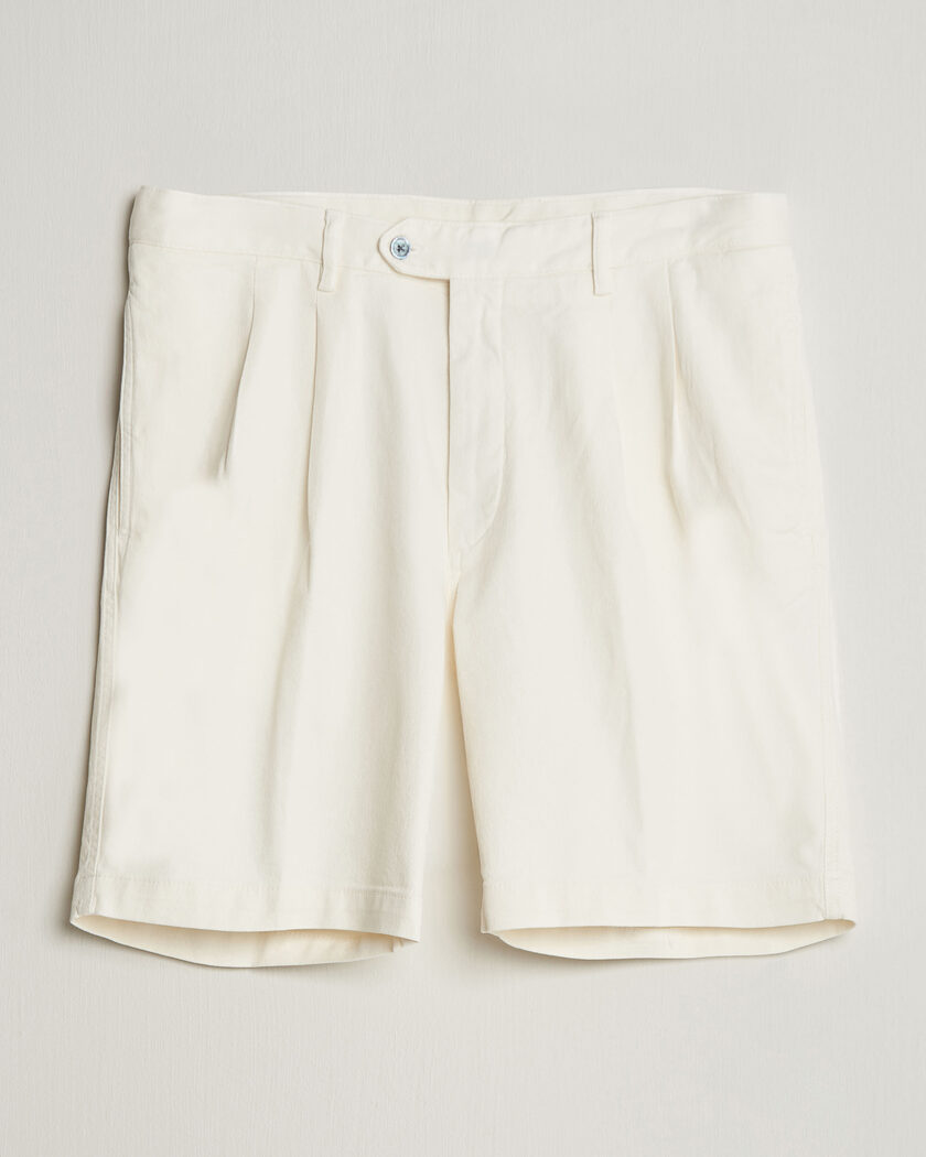 Oscar Jacobson Tanker Pleat Shorts White – White