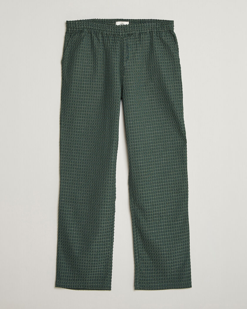 LES DEUX Check Seersucker Casual Pants Pine Green – Green