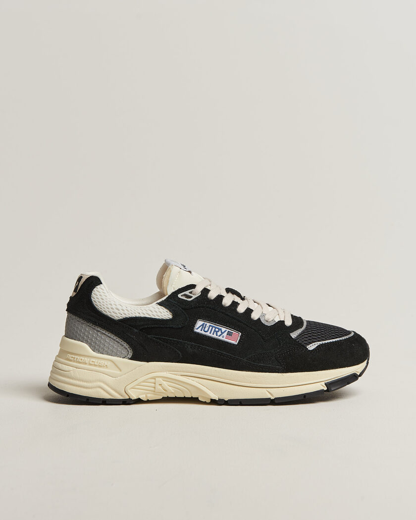 Autry Hyperway Low Suede Running Sneaker Black – Black