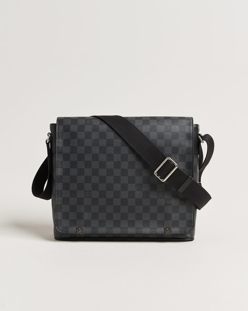 Louis Vuitton Pre-Owned Speedy 30 Epi Leather Handbag Black at