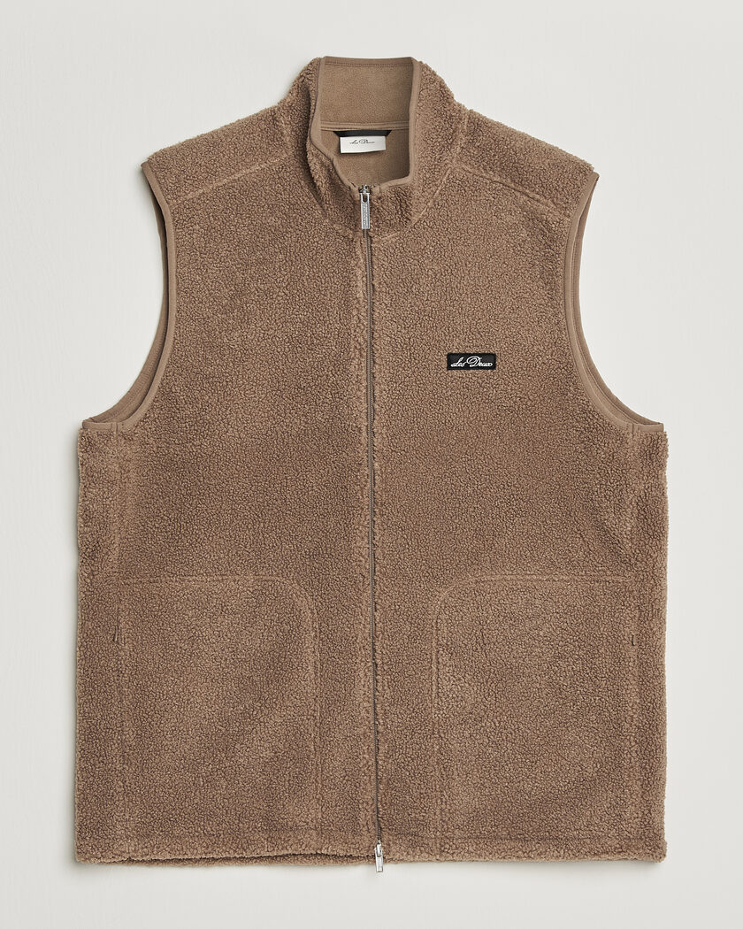 LES DEUX Patch Teddy Vest Caribou – Brown