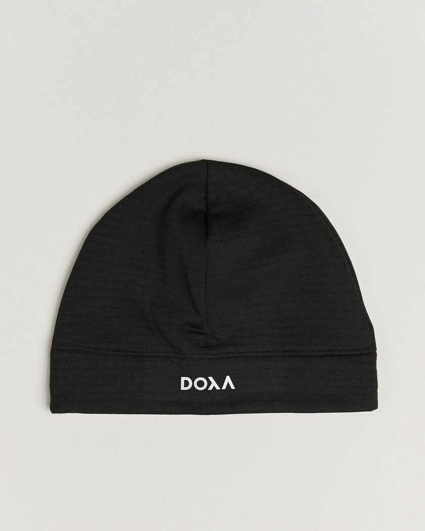 DOXA Beanie Black – Black