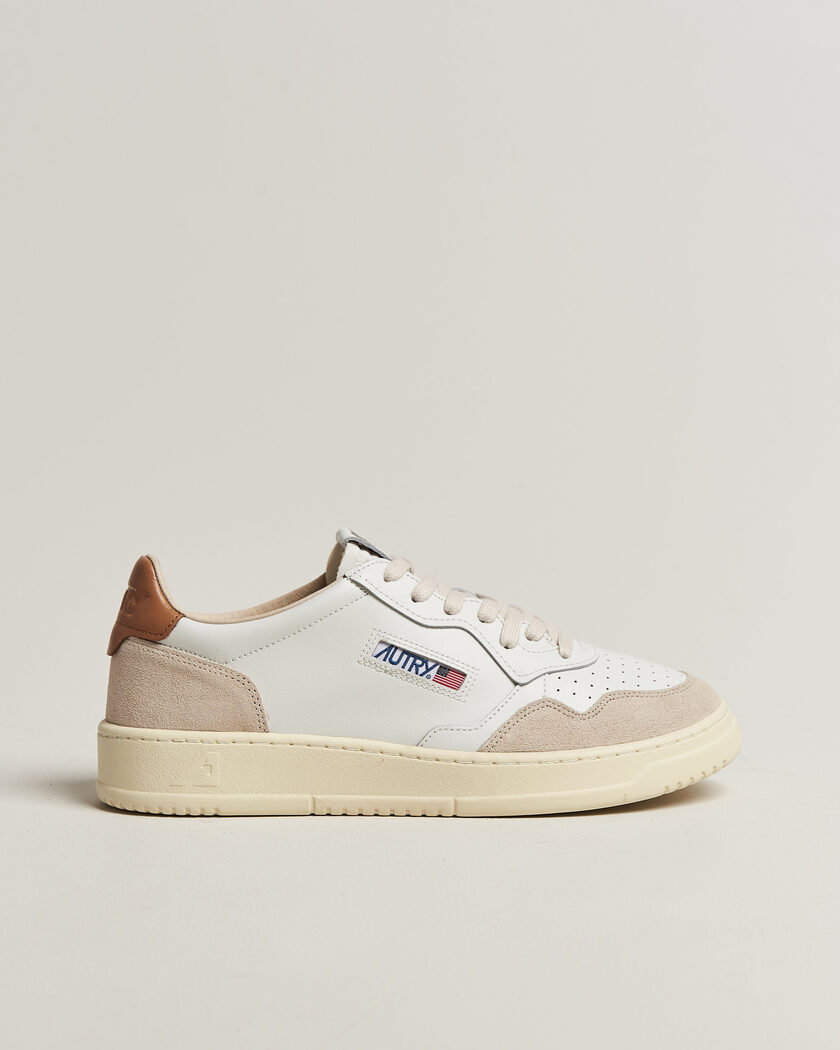 Autry Medalist Low Leather/Suede Sneaker White/Lion – White