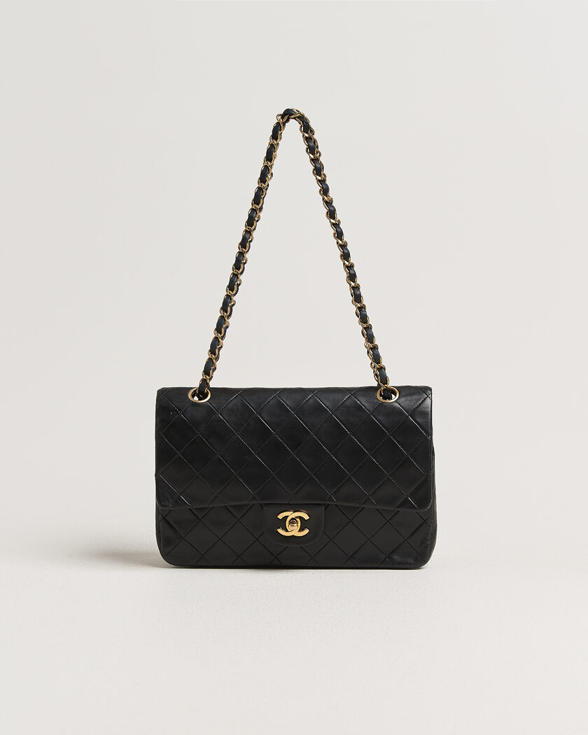 Chanel Pre-Owned Classic Medium Double Flap Bag Lambskin Black – Black