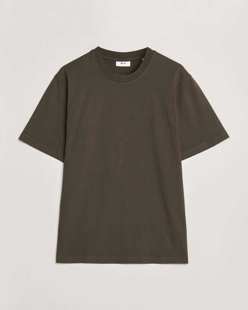 NN07 Adam Crew Neck T-Shirt Earthwood – Brown