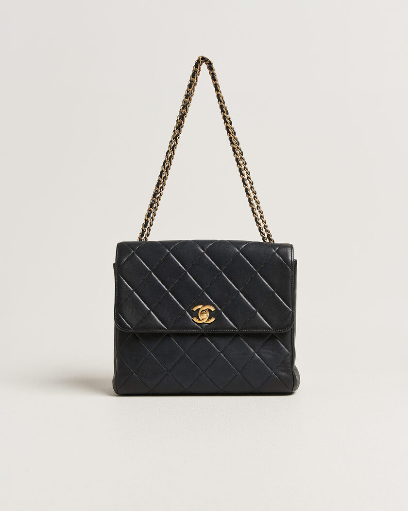 Chanel Pre-Owned Single Flap Bag Lambskin Black – Black