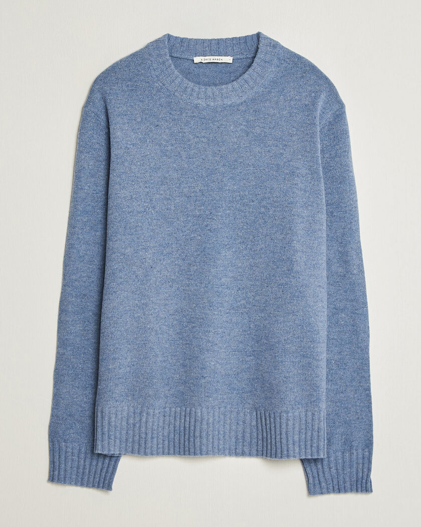 A Day's March Marlow Lambswool Sweater Misty Blue – Blue