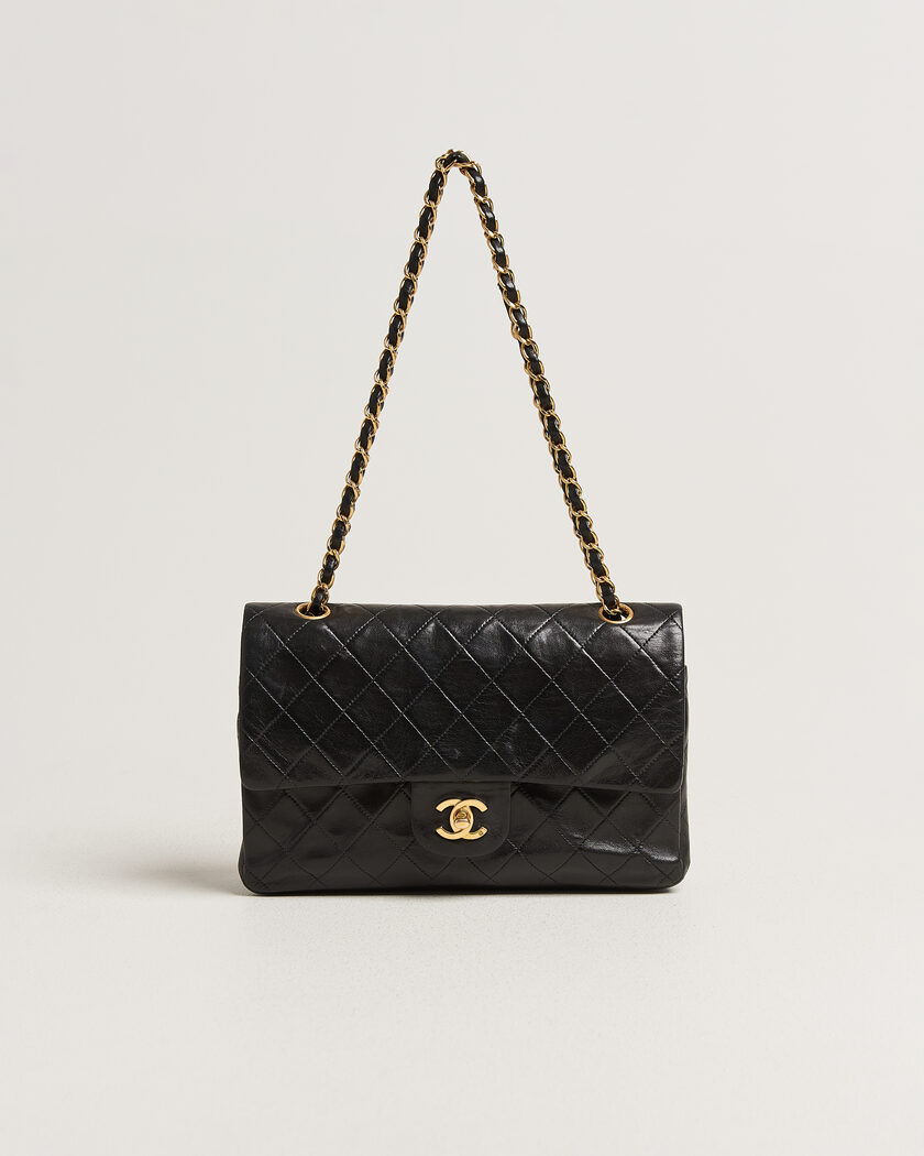 Chanel Pre-Owned Classic Medium Double Flap Bag Lambskin Black – Black