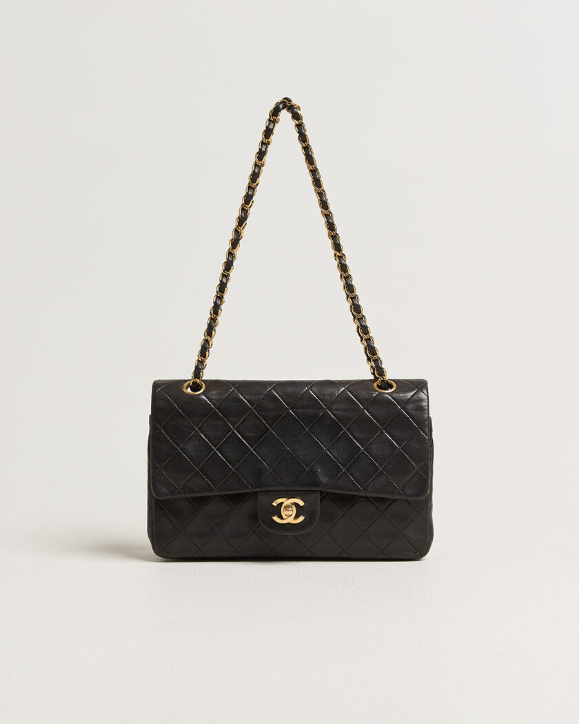 Louis Vuitton Pre-Owned Chanel Pre-Owned Classic Medium Double Flap Bag Lambskin Black – Black