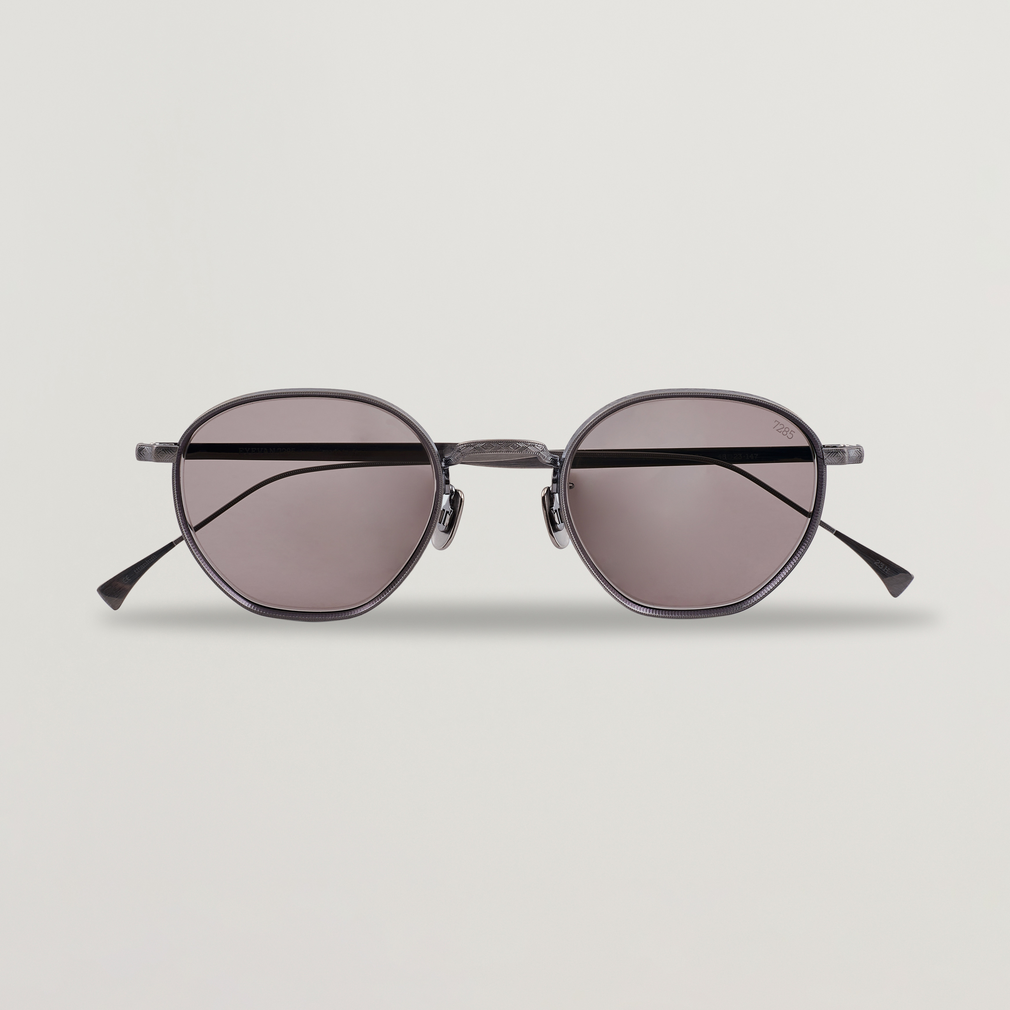 EYEVAN 7285　137 801 EYEVAN 7285 - 163 (45) - c.801 - The New Black Optical