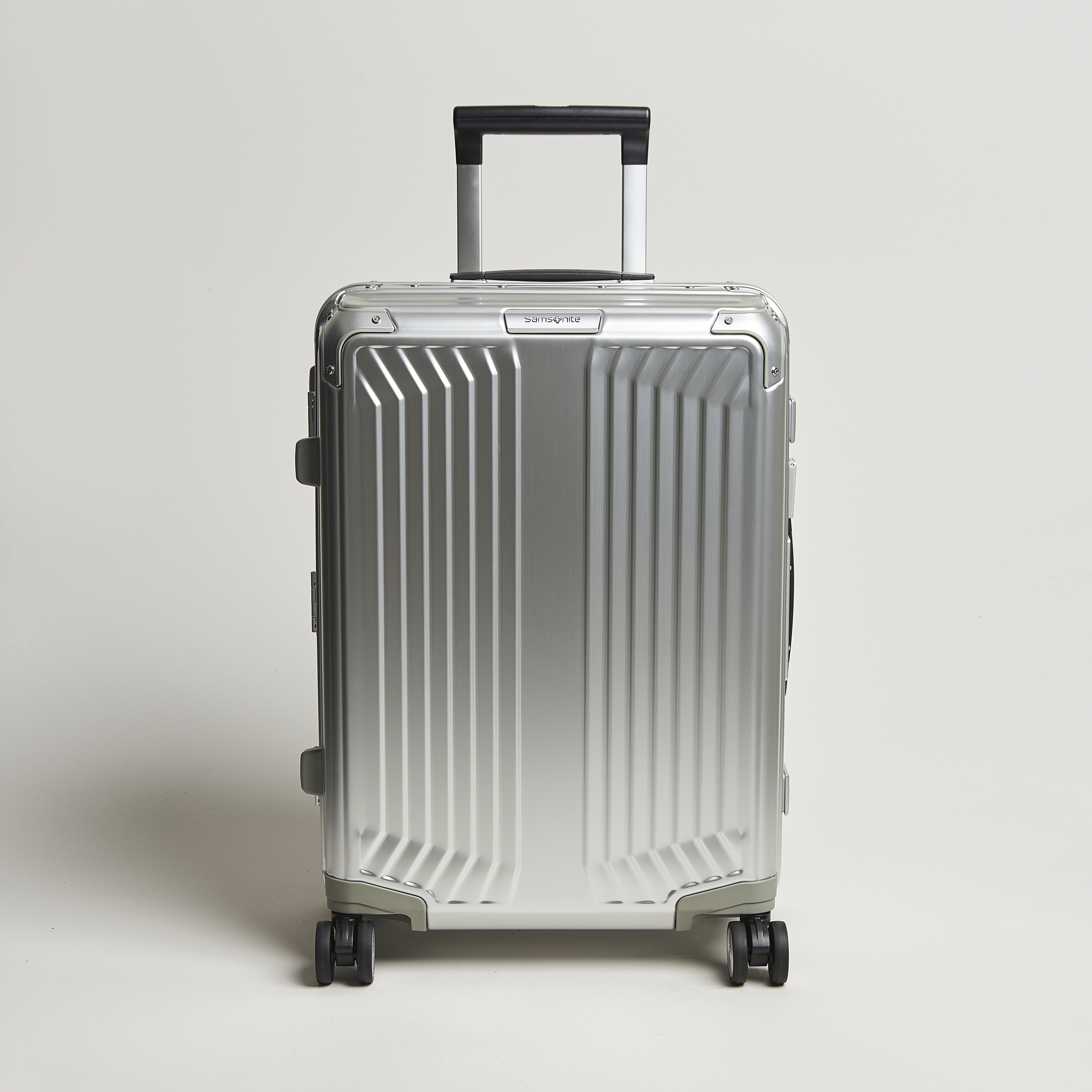 Samsonite Lite-Box Alu Spinner Carry-On Aluminium at