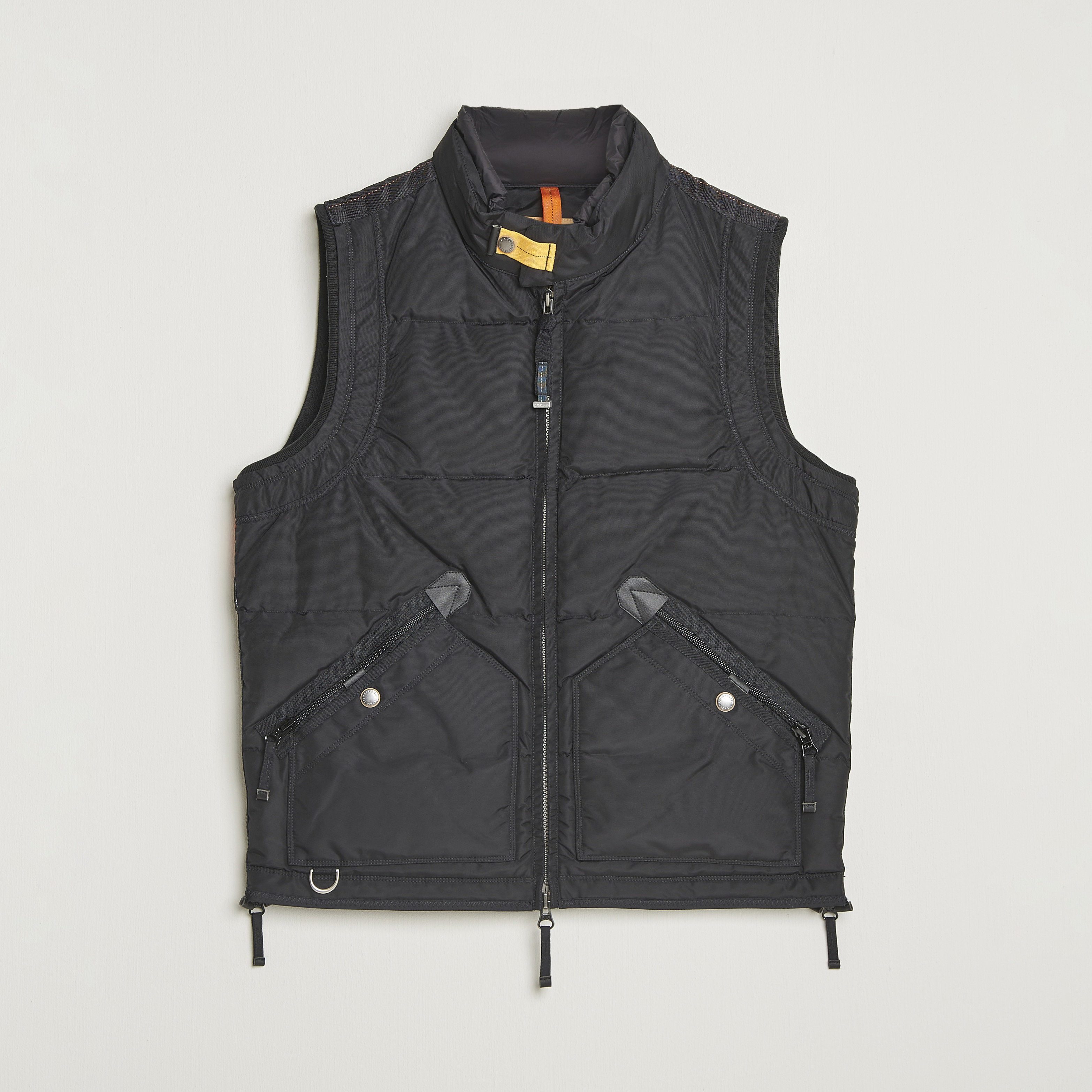 PARAJUMPERS MASTERPIECE SERIES ダウンベスト S Parajumpers Kobuk Masterpiece Vest Black at CareOfCarl.com