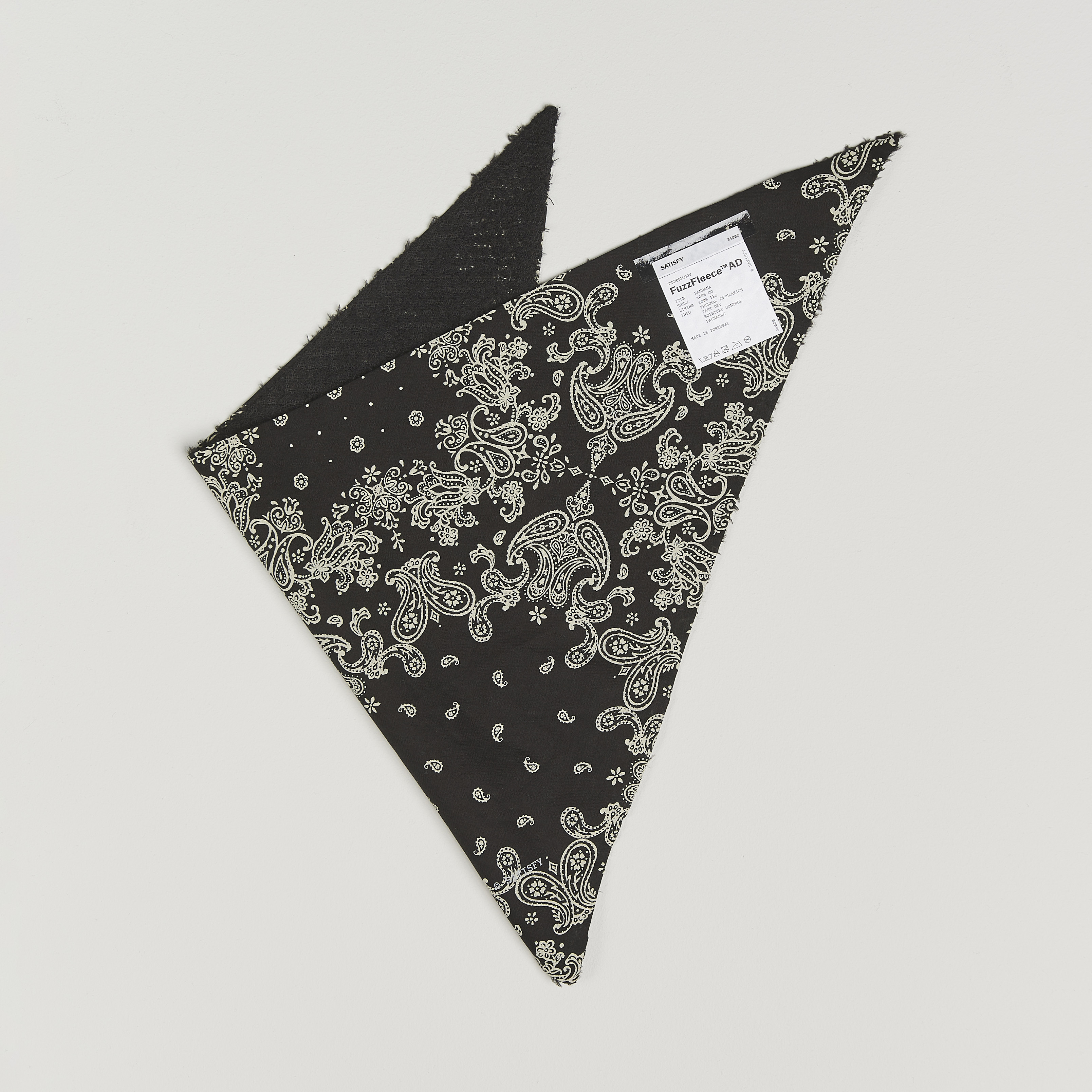Satisfy GhostFleece Run Bandana Black at CareOfCarl.com