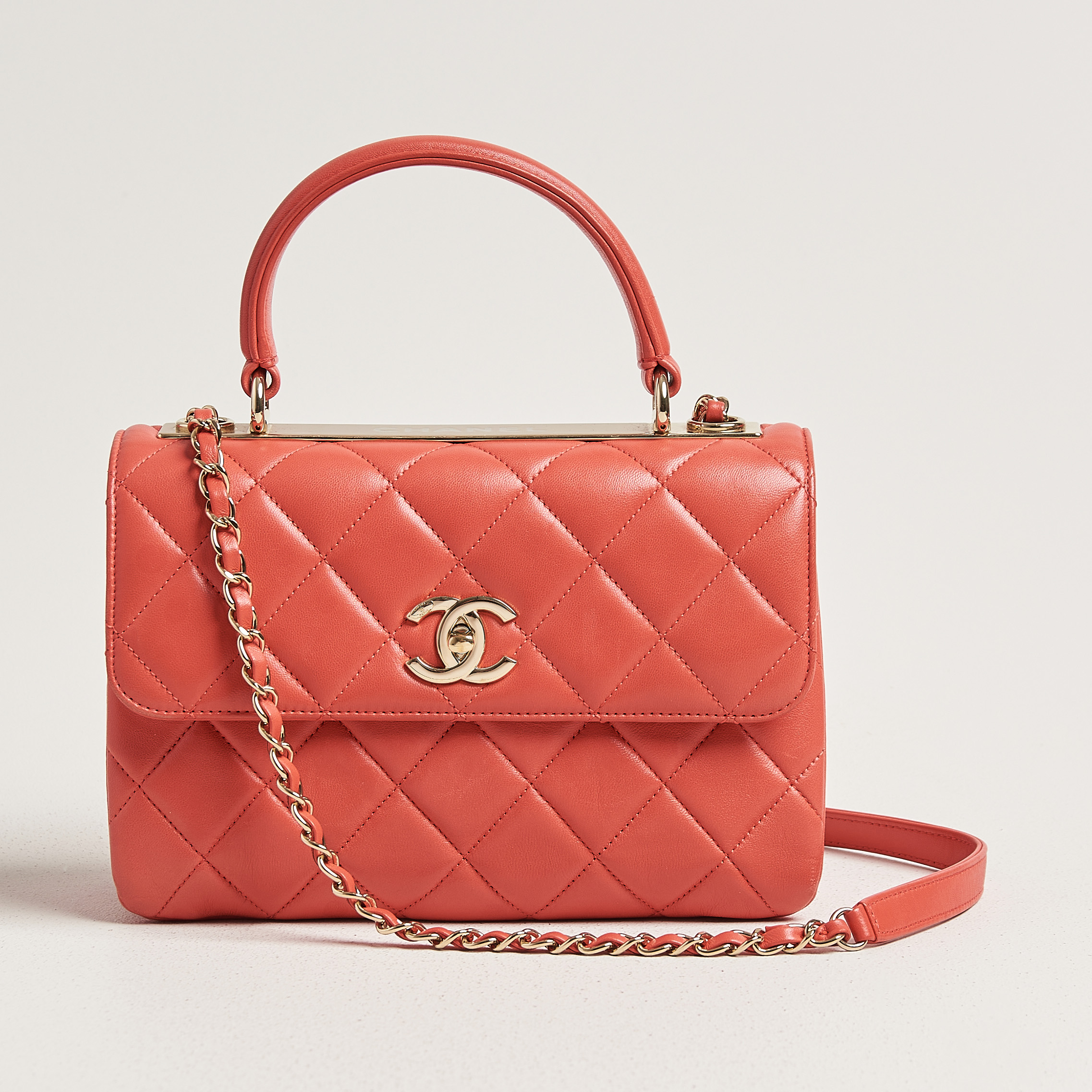 Chanel Pre-Owned Trendy CC Top Handle Bag Coral – Pink