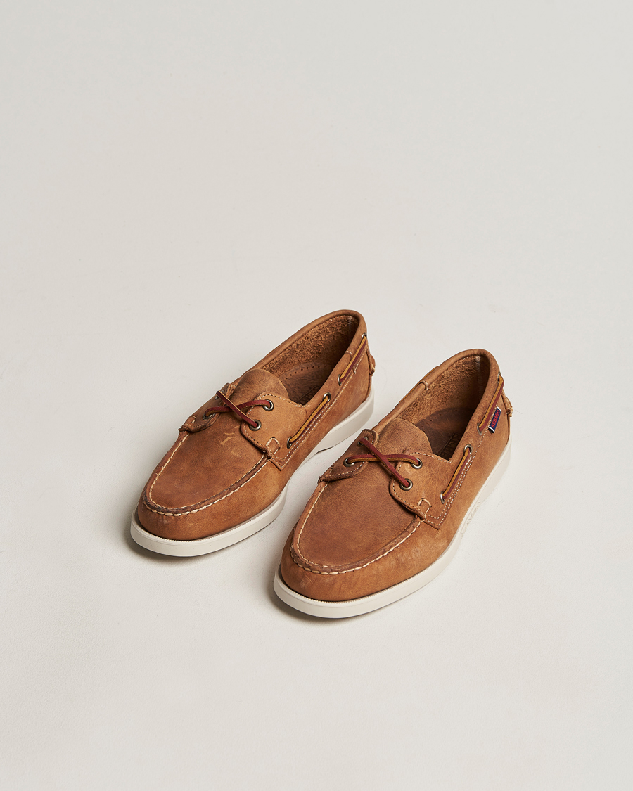 Men | Boat Shoes | Sebago | Docksides Nubuck Boat Shoe Brown