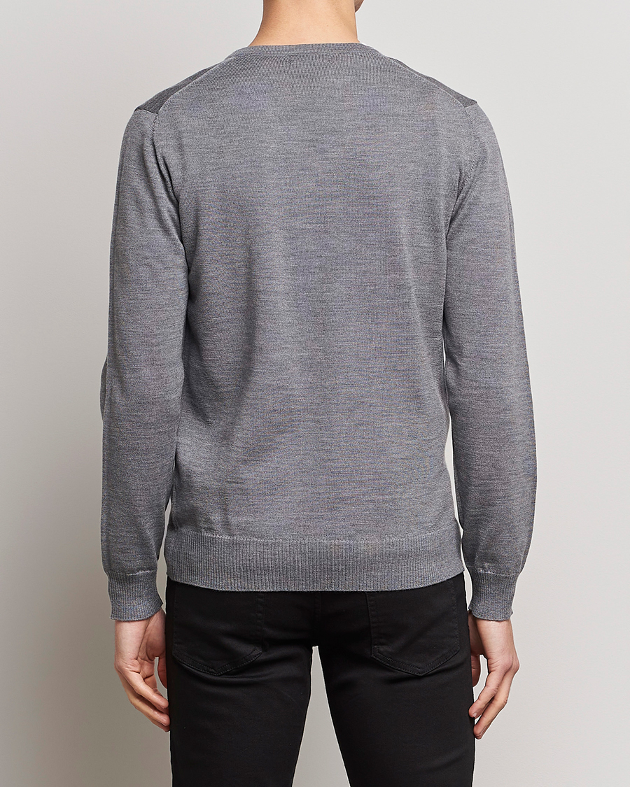 Men | Sweaters & Knitwear | J.Lindeberg | Lymann True Merino V-Neck Pullover Grey