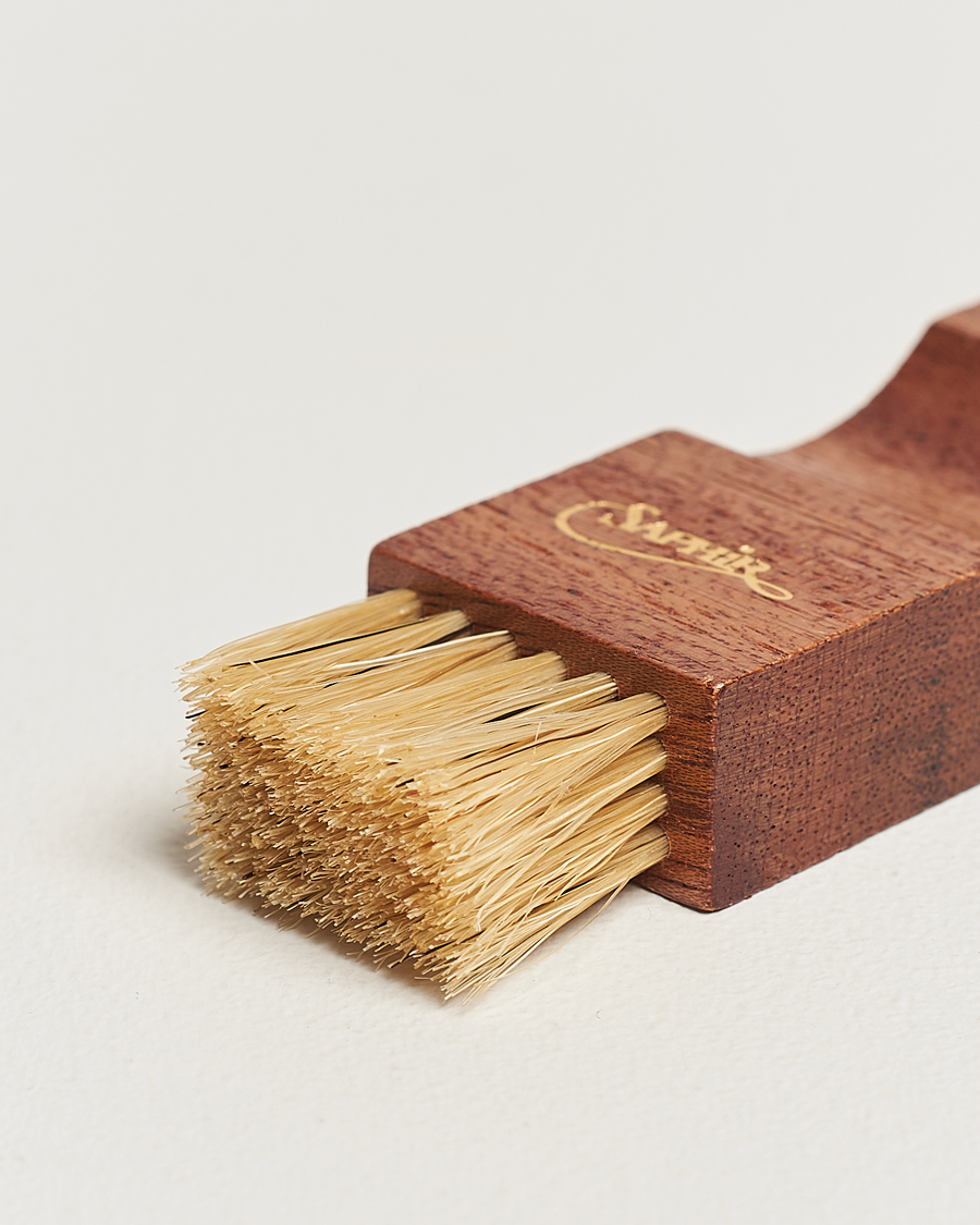 Men | Garment Care | Saphir Medaille d'Or | Jar Cleaning Brush Small White