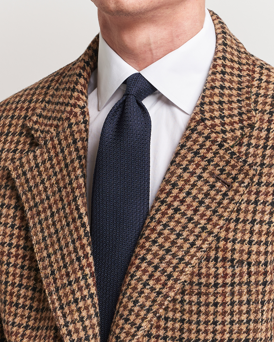 Men | Ties | Drake's | Drake'sLarge Knot Handrolled Grenadine Silk TieNavy