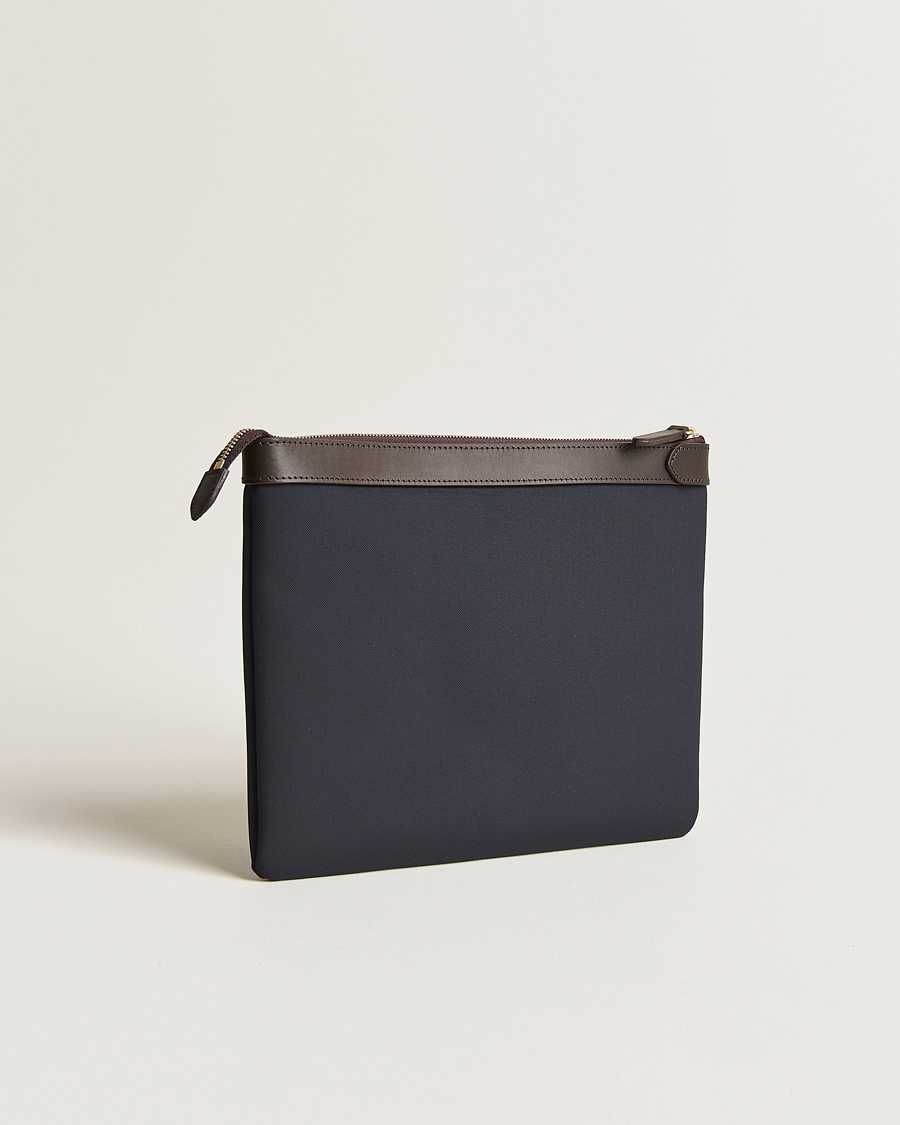 Men | Bags | Mismo | M/S Nylon Pouch Large Navy/Dark Brown
