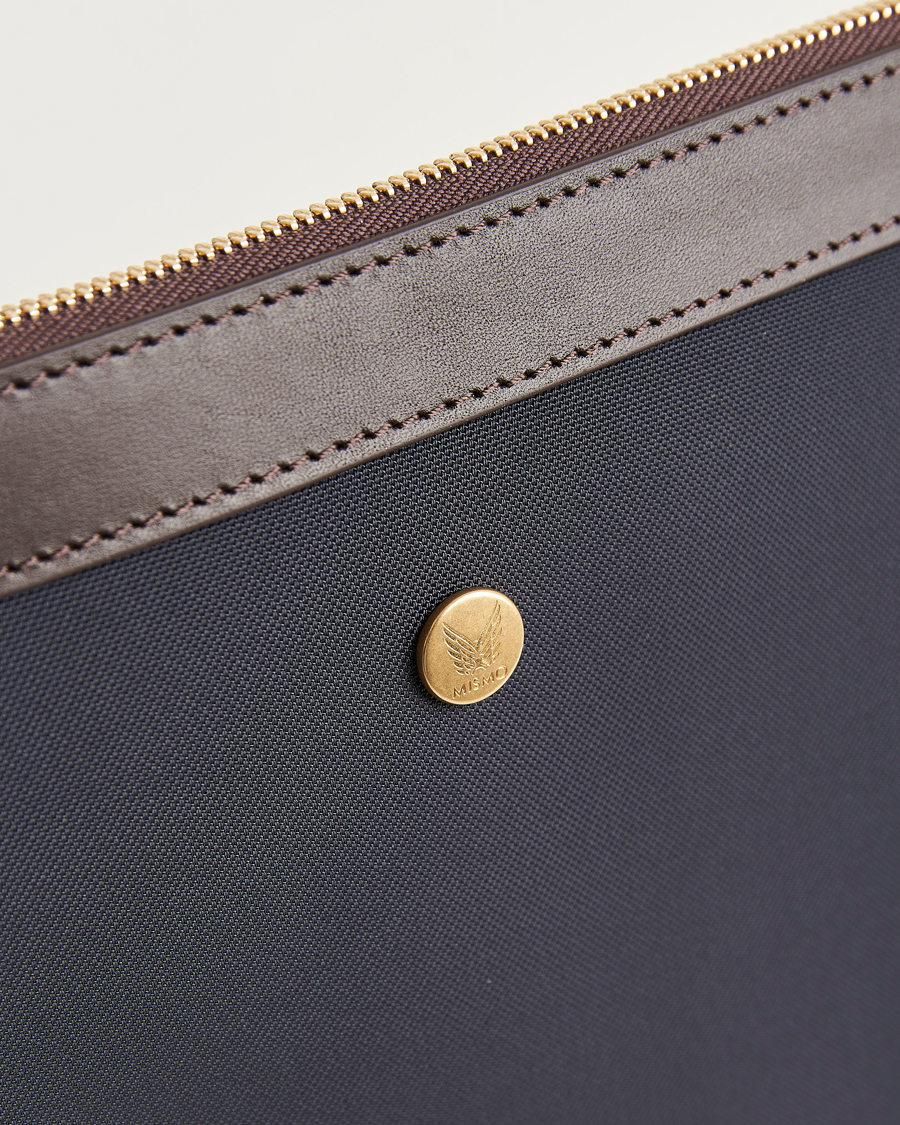 Men | Bags | Mismo | M/S Nylon Pouch Large Navy/Dark Brown