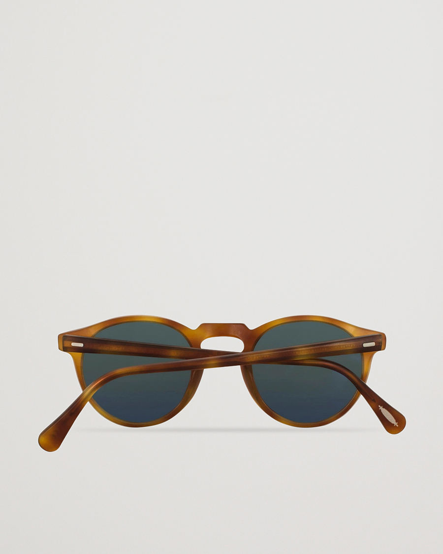 Men | Sunglasses | Oliver Peoples | Gregory Peck Sunglasses Semi Matte/Indigo Photochromic