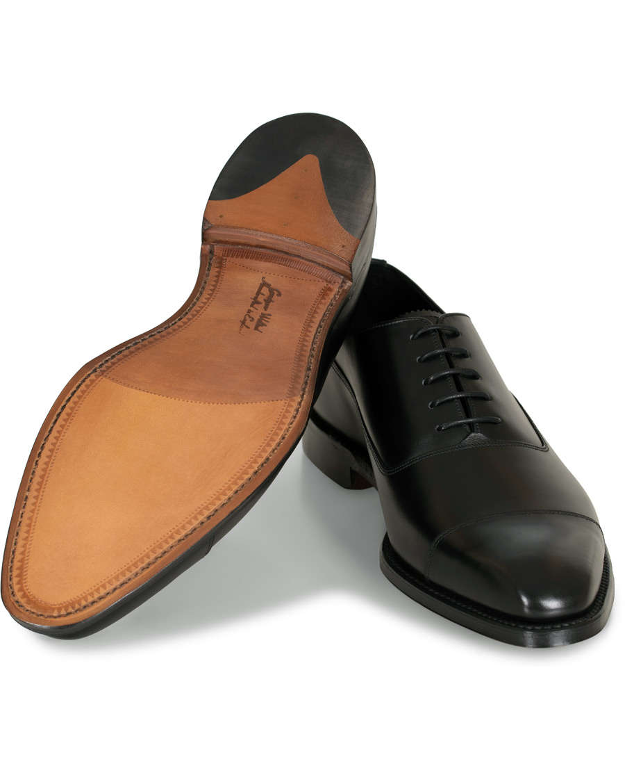 Men | Loake 1880 Legacy Laxford Balmorla Toe Cap Oxford Black Calf | Loake 1880 Legacy | Laxford Balmorla Toe Cap Oxford Black Calf