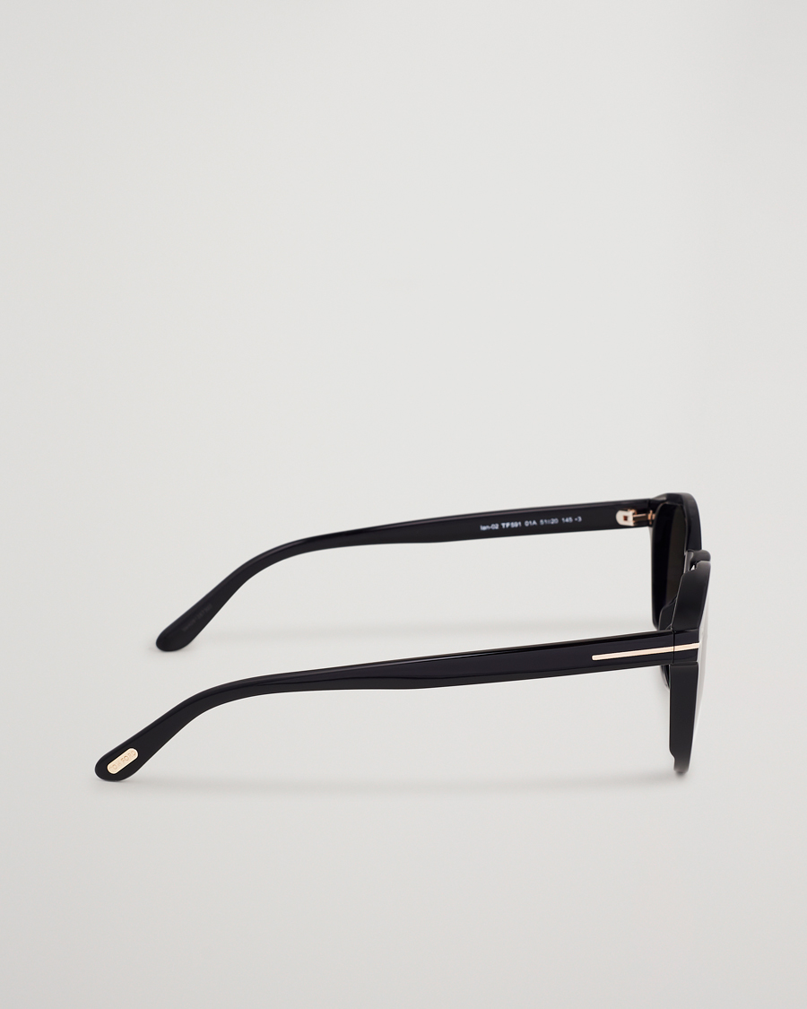 Men | Sunglasses | Tom Ford | Ian FT0591 Sunglasses Shiny Black
