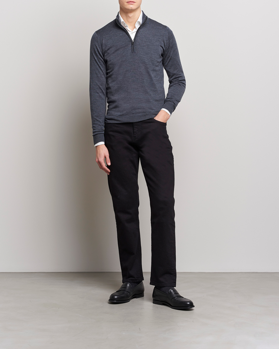 Men | Sweaters & Knitwear | John Smedley | Barrow Extra Fine Merino Half Zip Charcoal