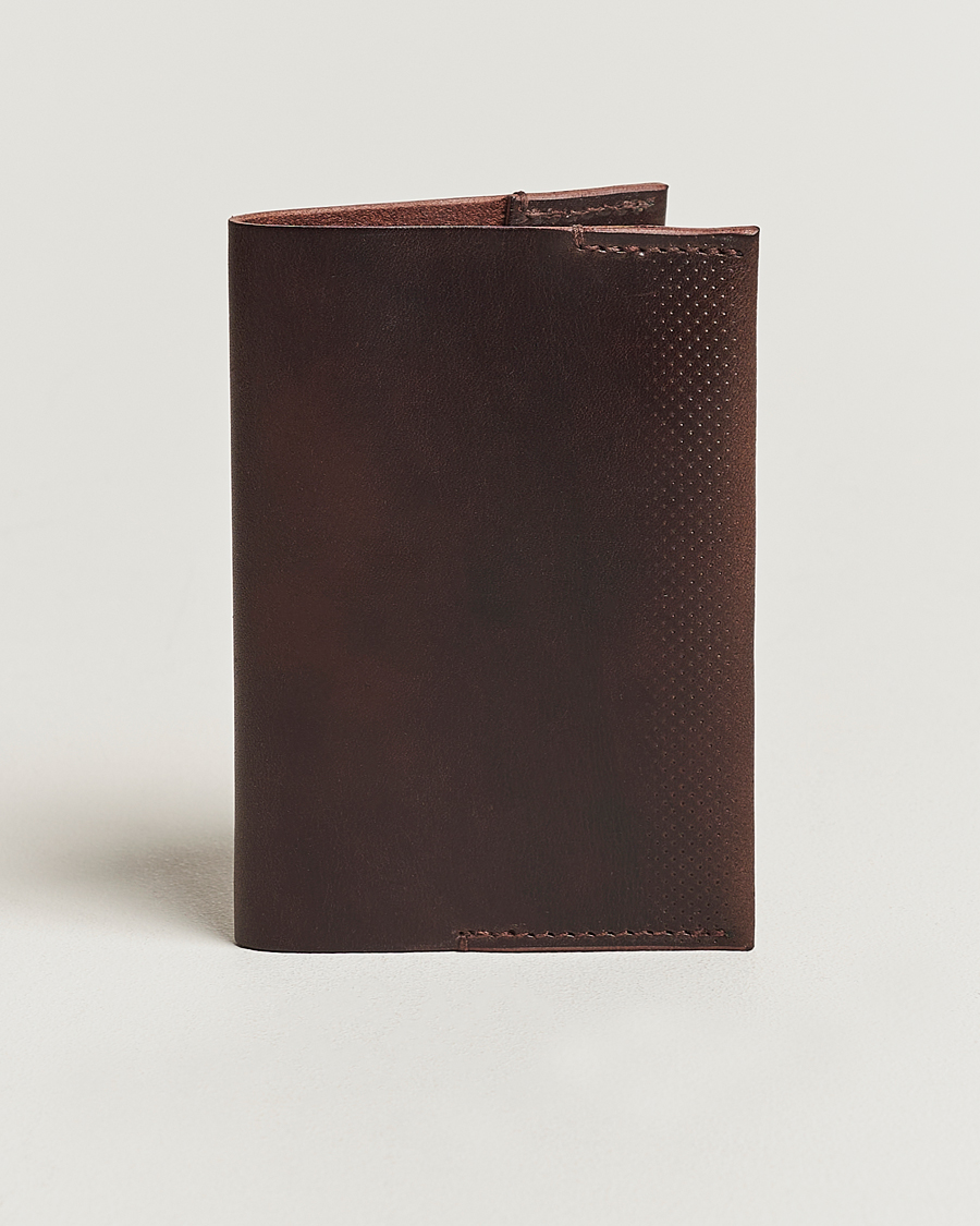 Men | Wallets | Tärnsjö Garveri | Passport Cover Dark Brown