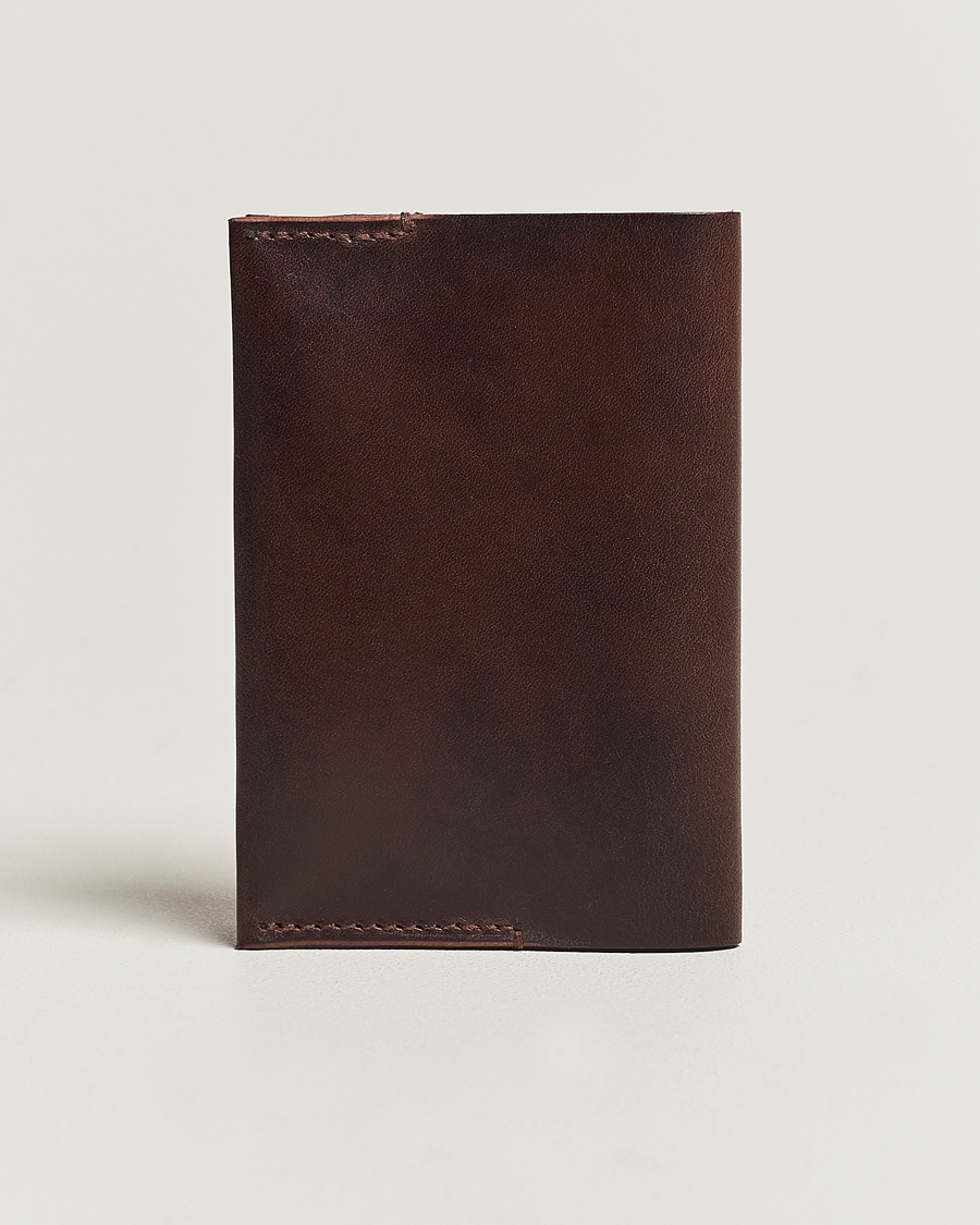 Men | Wallets | Tärnsjö Garveri | Passport Cover Dark Brown