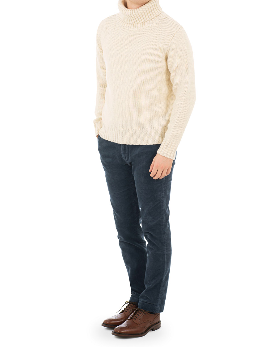 Men | Trousers | Polo Ralph Lauren | Hudson Slim Fit Corduroy Trousers Blue Corsair