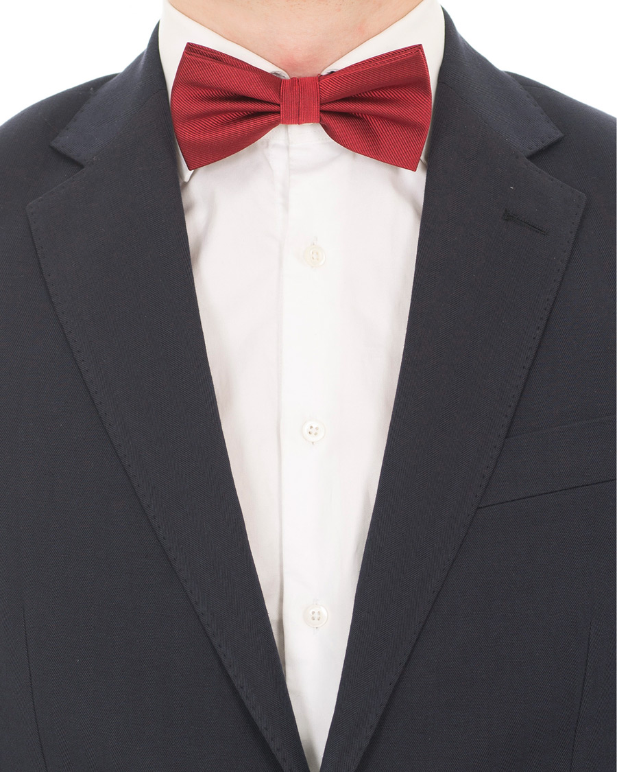 Men | Amanda Christensen Pre Tie Silk Wine Red | Amanda Christensen | Pre Tie Silk Wine Red