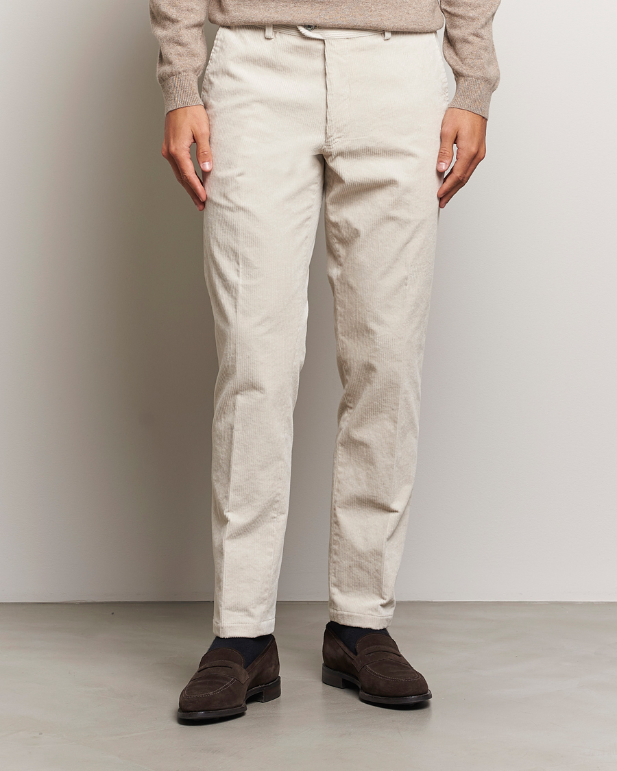 Men | Trousers | Oscar Jacobson | Denz Corduroy Trousers White