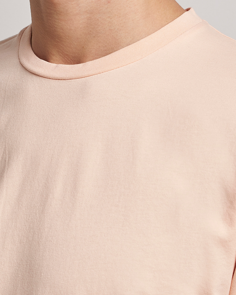 Men | T-Shirts | Colorful Standard | Classic Organic T-Shirt Paradise Peach