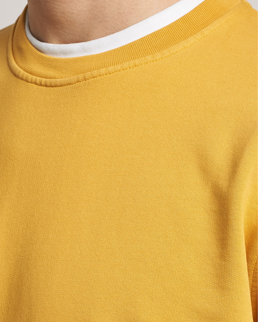 Men | Sweaters & Knitwear | Colorful Standard | Classic Organic Crew Neck Sweat Burned Yellow